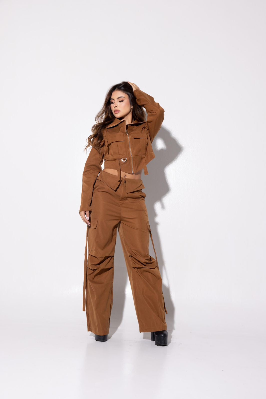 Sets Cora